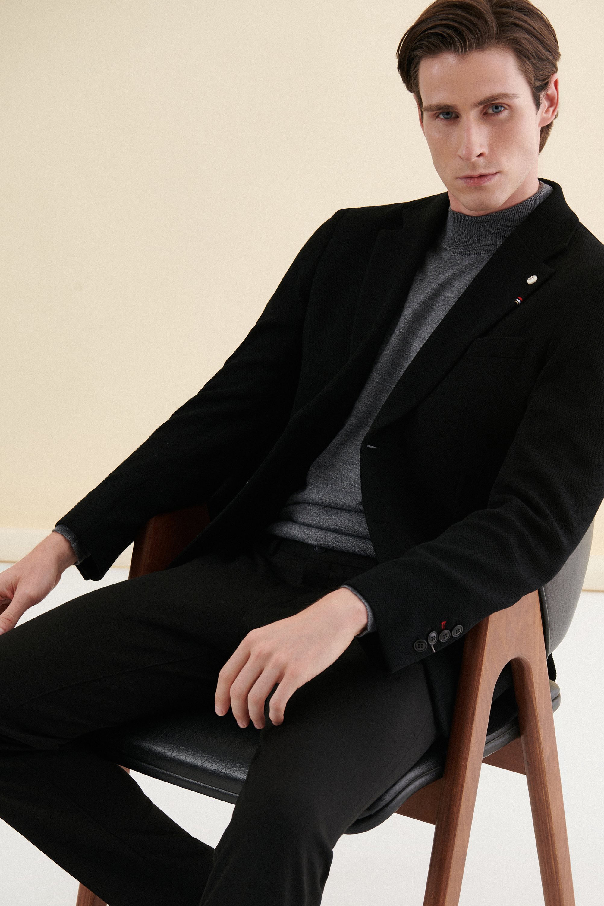 Damat Tween Damat Regular Fit Siyah Düz %100 Yün Kumaş Ceket. 2
